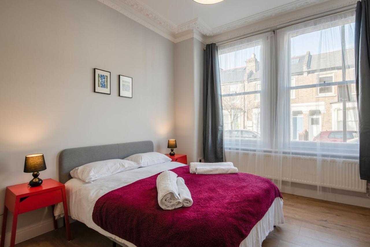 Comfortable Flat In Hammersmith Appartement Londen Buitenkant foto